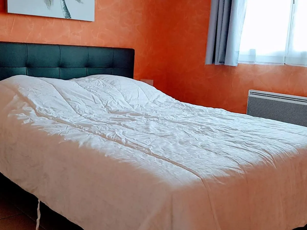 Appartement T3 Climatise Avec Jardin Et Terrasse A 200M De La Plage De Cavalaire - Fr-1-100-249 Lägenhet Cavalaire-sur-Mer