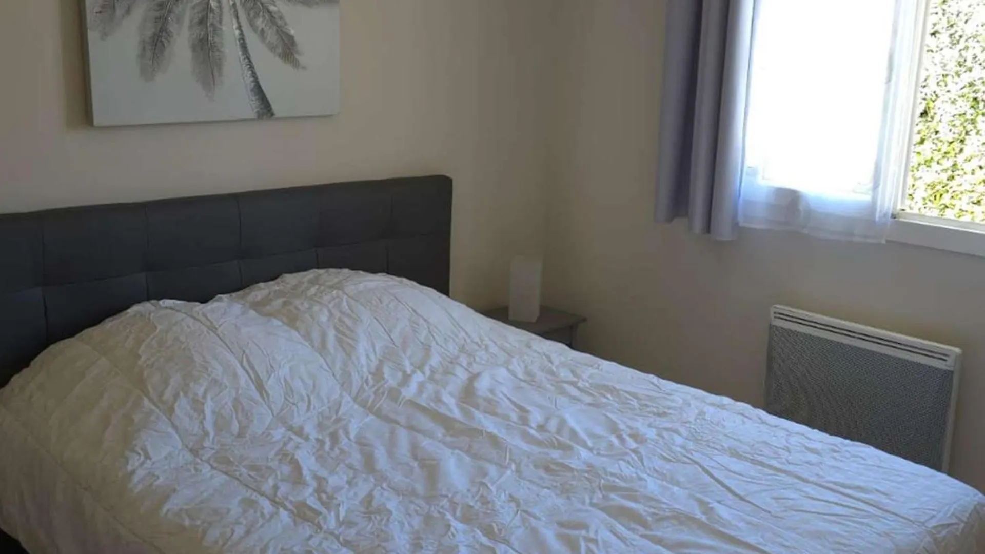 Appartement T3 Climatise Avec Jardin Et Terrasse A 200M De La Plage De Cavalaire - Fr-1-100-249 Frankrike