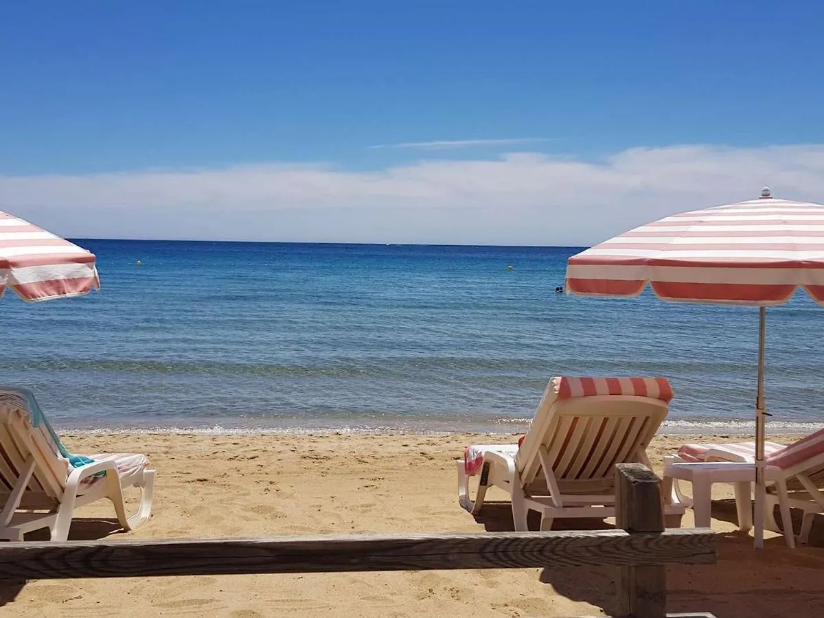 Appartement T3 Climatise Avec Jardin Et Terrasse A 200M De La Plage De Cavalaire - Fr-1-100-249 France